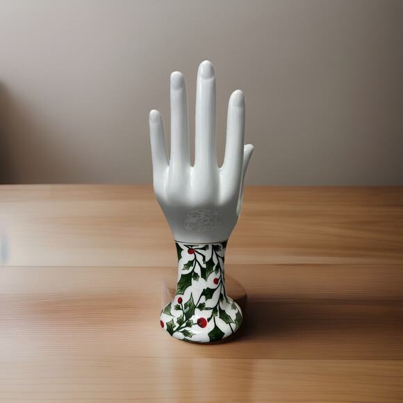 La Dolce Vita Holly Chintz Collection Hand Measures8 Inches Tall - Picture 1 of 5